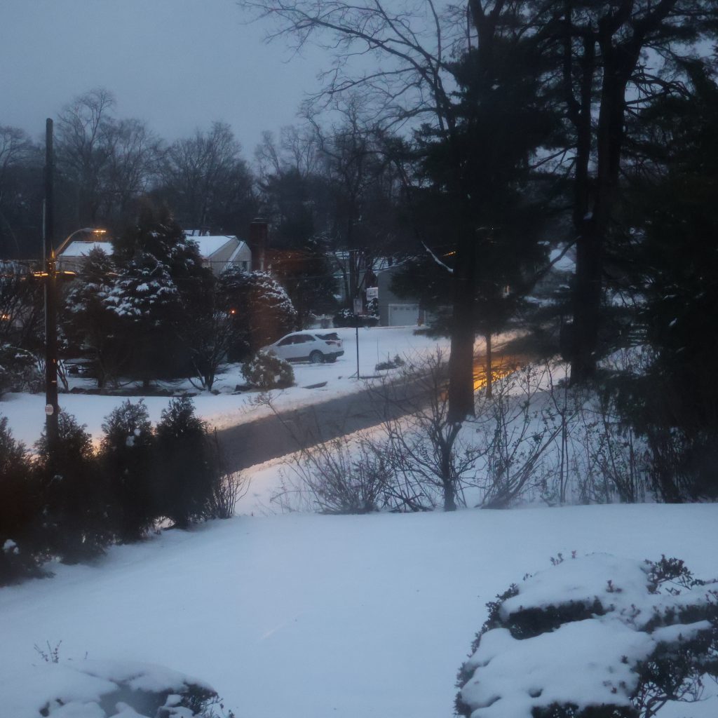 SNOW CHANGES TO RAIN OVERNIGHT. ACCUMULATION 2 INCHES OF WET HEAVY SNOW ...